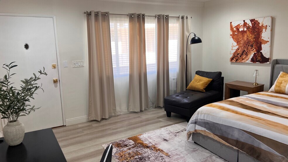 Building Photo - Newly Renovated - The Copa Apartments