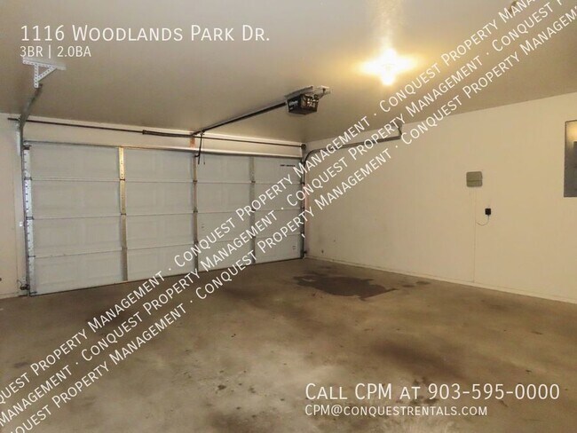 Building Photo - 1116 Woodlands Park Dr