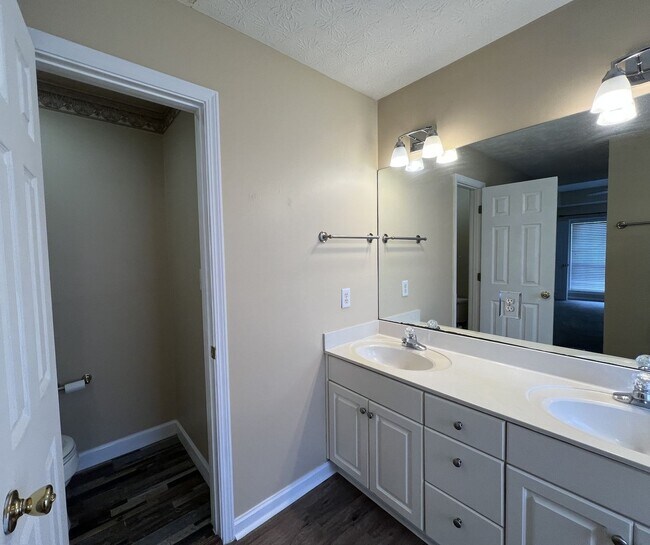 Building Photo - Halcyon Summit rental available now!