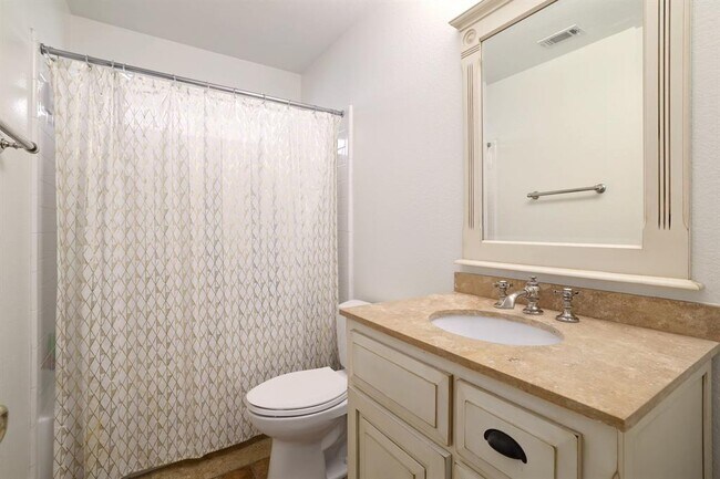Building Photo - 10715 Galsworthy Ln
