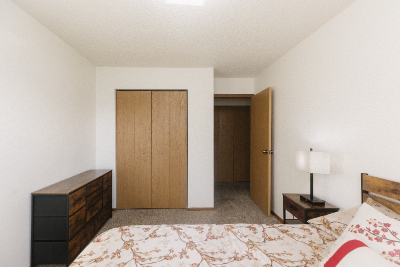 Building Photo - 1415 14th Ave E