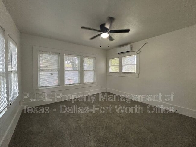 Building Photo - 1208 Hawthorne Ave