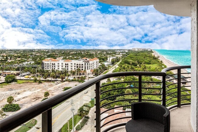 Building Photo - 250 S Ocean Dr