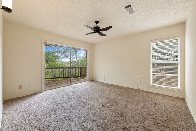 Building Photo - Available Now: Charming 3 Bed / 2 Bath in Rollingwood - Zoned to Eanes ISD - Large Yard