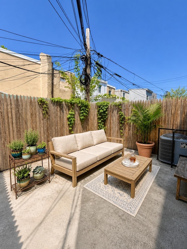 Building Photo - 2802 Agate St