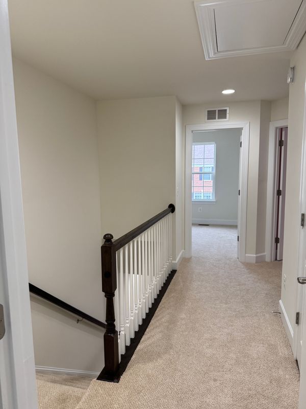 Building Photo - 8505 Craggan Ln