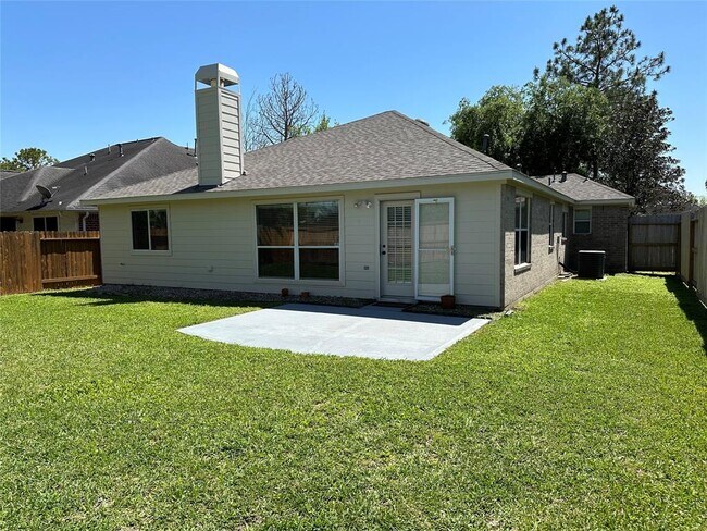 Building Photo - 3031 Valley Ct