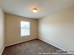 Building Photo - 957 Floating Star