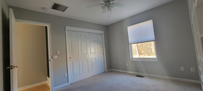 Building Photo - 2213 Twinflower W