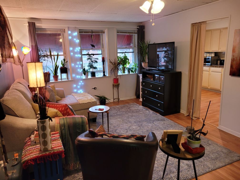 Building Photo - 95 9.5 South Washington Apatment 1