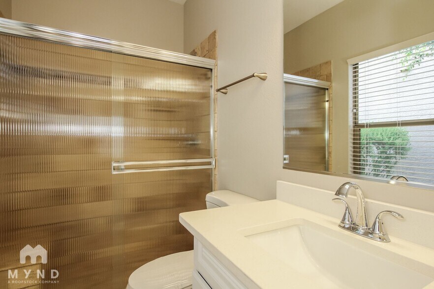 Building Photo - 18611 North 22nd St