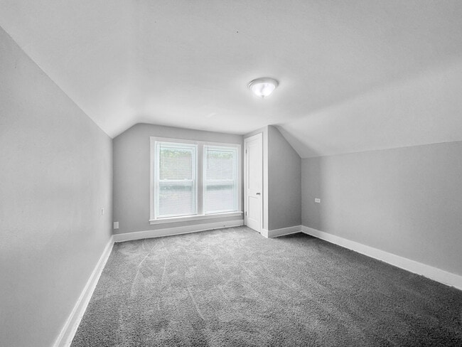 Building Photo - 127 N 40th St