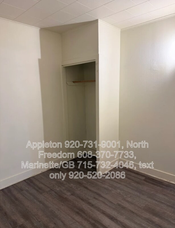 Building Photo - S7559 US 12 I13