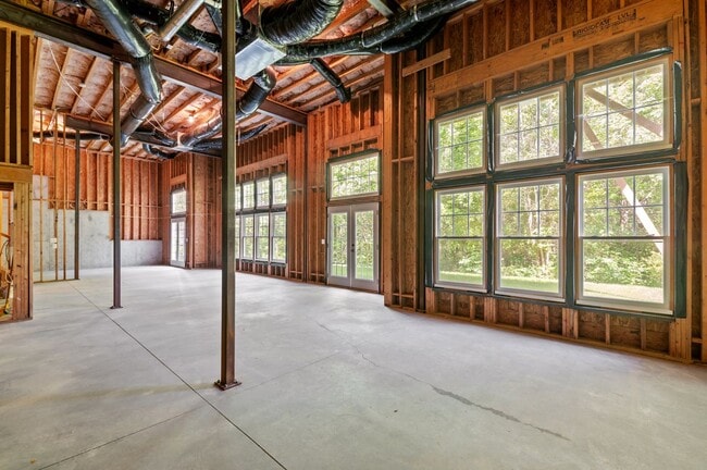 Building Photo - Stunning Newly Remodeled 5BD, 4BA Raleigh ...