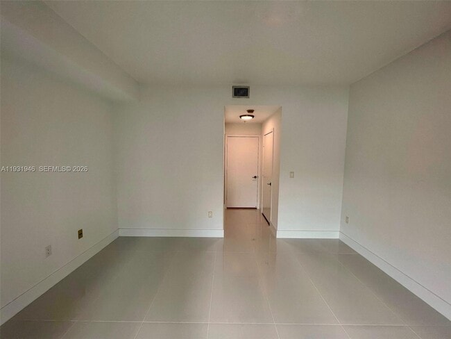 Building Photo - 79 SW 12th St