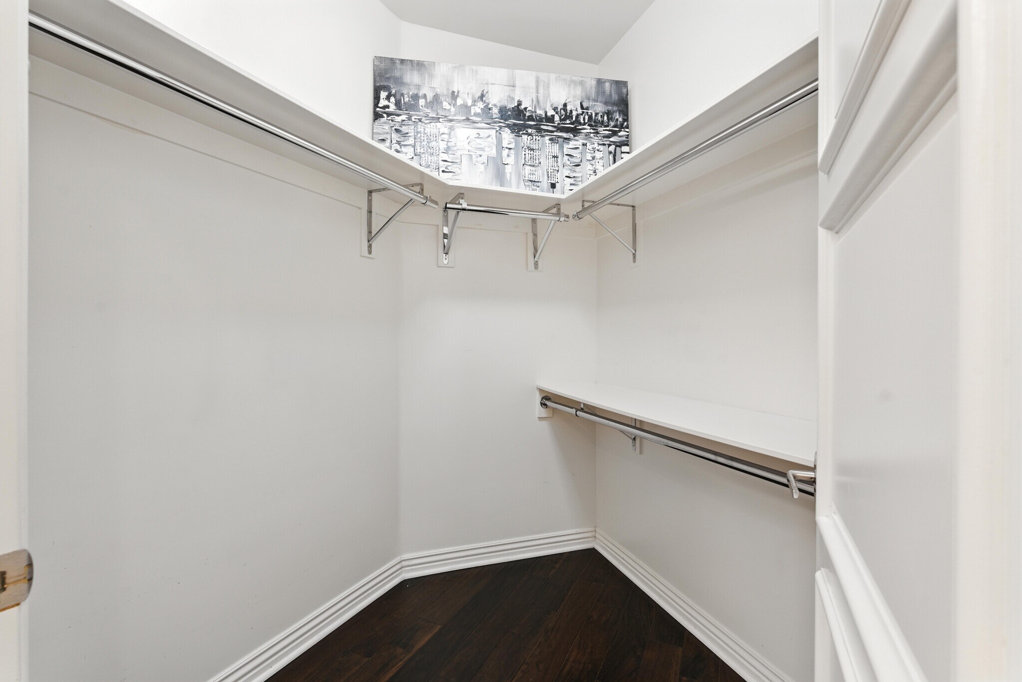 Building Photo - 403 Caruso Ave