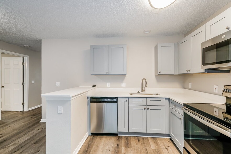 Building Photo - 1424 Dew Bloom Rd