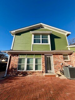 Entrance - 5800 Rockhill Rd