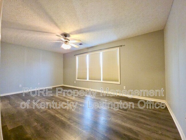 Building Photo - 2909 Mahala Ln