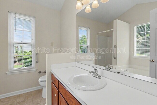 Building Photo - 4609 Falcon Chase Dr SW