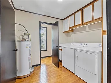 Building Photo - 1954 Celia Crescent