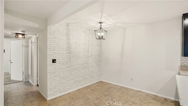 Building Photo - 1101 W MacArthur Blvd