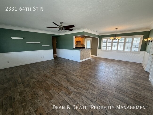 Building Photo - 2 Bed/1 Bath
