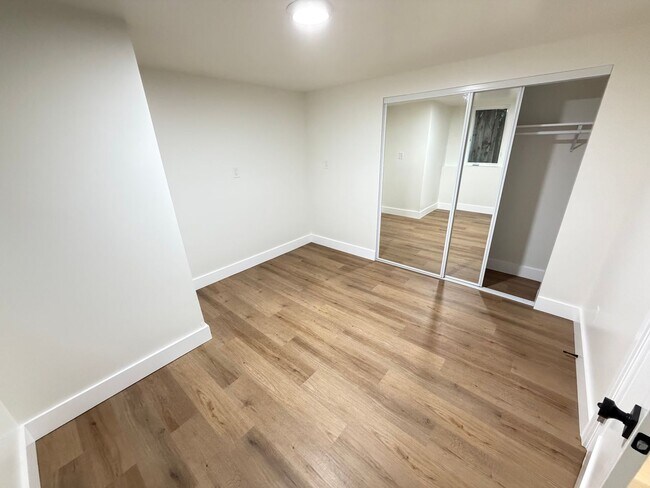 Building Photo - 1 Bed 1 Bath Brand New Apartment In Cleveland Heights