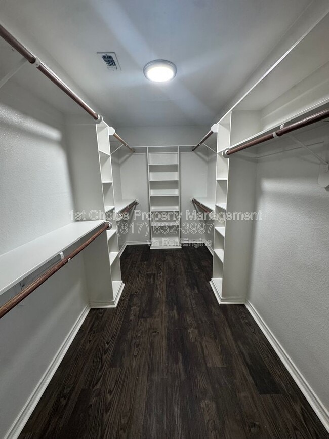Building Photo - 957 Austin Ct