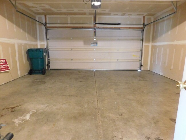 Building Photo - Duplex in Fruita