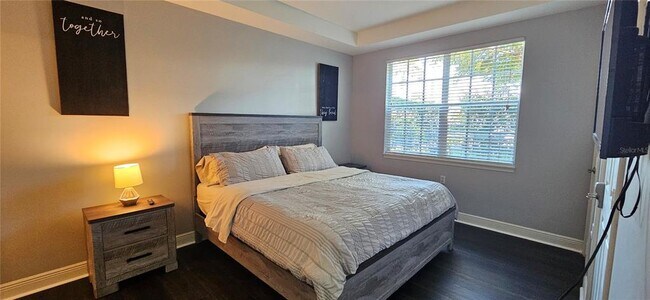 Building Photo - 1502 SW 50th St