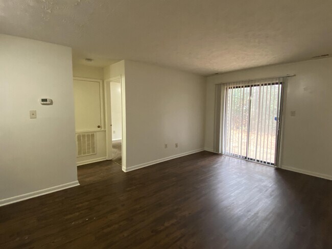 Building Photo - 6408 Starbrook Dr