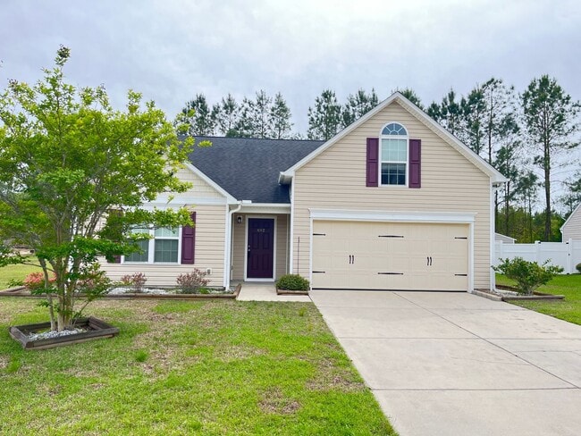 Building Photo - Pet Friendly, Three Bedroom with Bonus Room Home with Garage in Longs is Available Now!