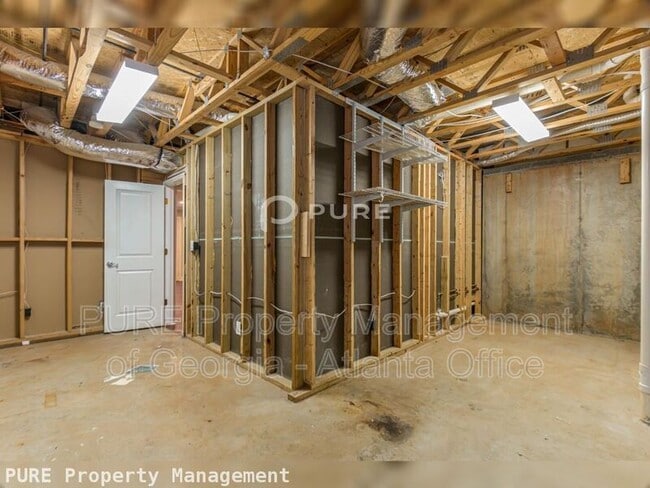 Building Photo - 410 Wilfawn Way