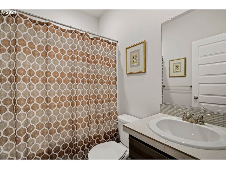 Building Photo - 17859 SW Rudolph Ln