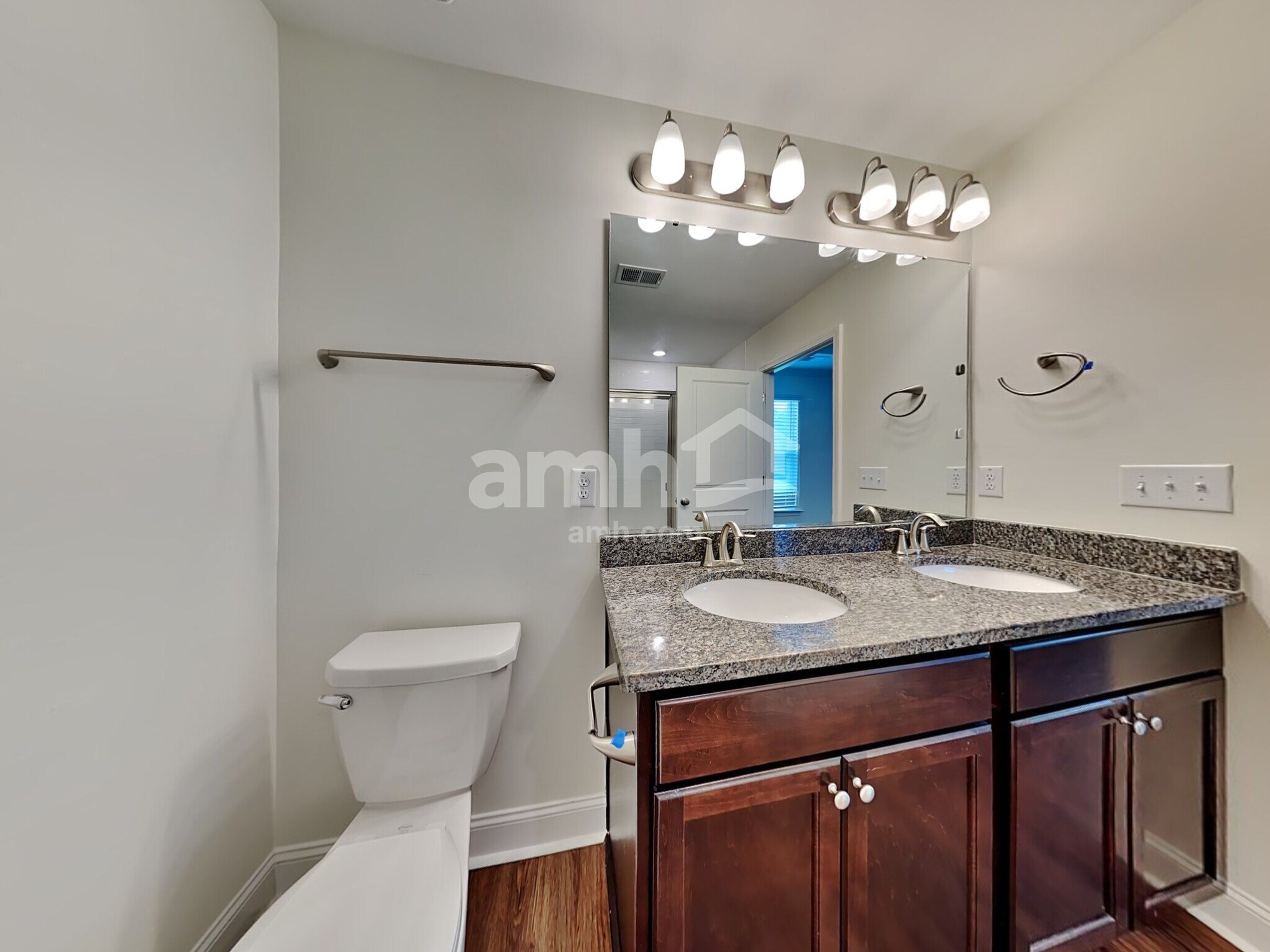 Building Photo - 316 Azore Way