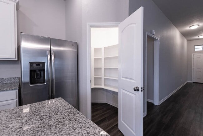 Building Photo - 1001 Rootstock Rd.