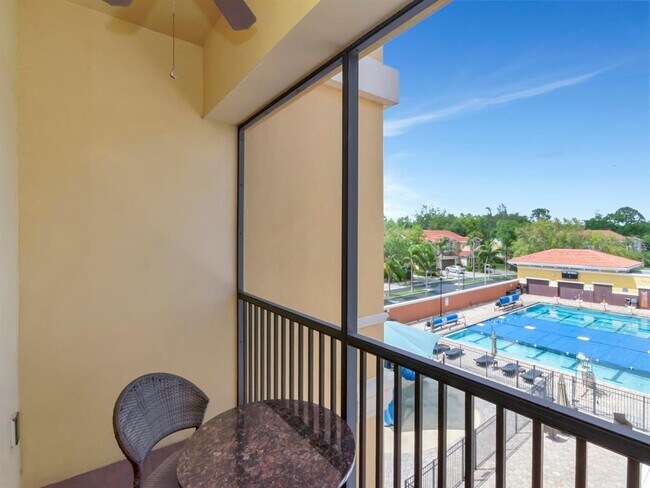Building Photo - 13941 Clubhouse Dr