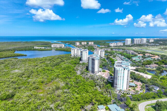 Building Photo - 455 Cove Tower Dr