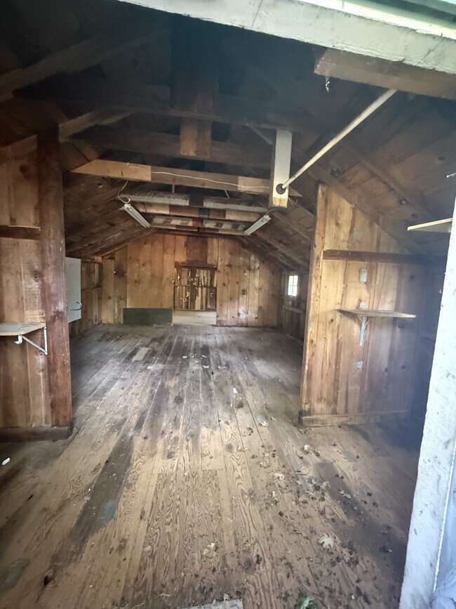 Building Photo - 10819 Conifer Ln