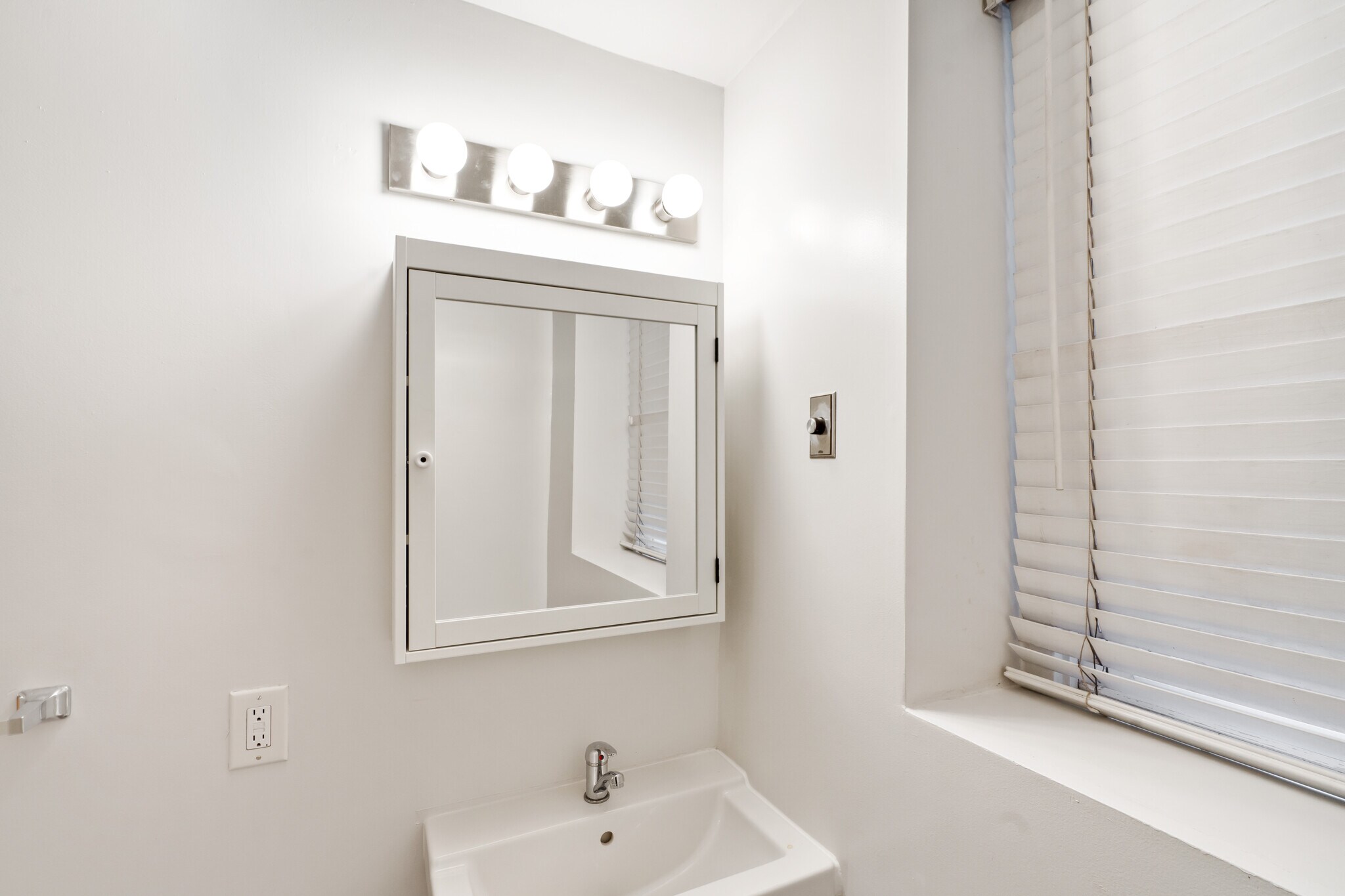 Bathroom - 1332 15th Street NW