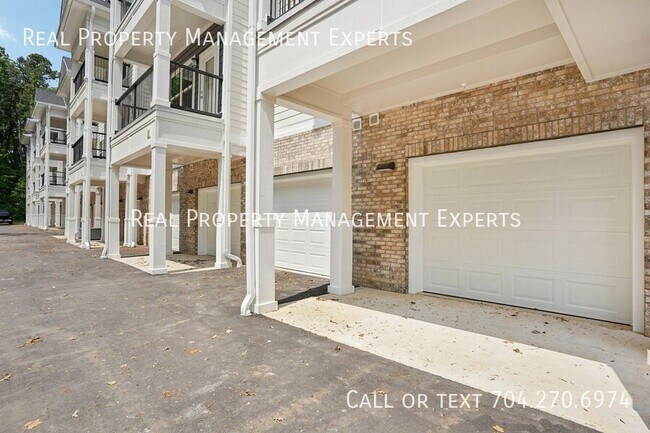 Building Photo - 14801 Statesville Rd