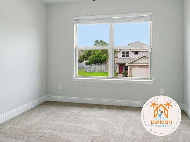Building Photo - 4 Bedroom House for Rent in Pensacola, FL 32506