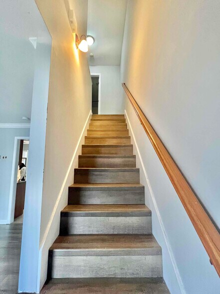 Building Photo - 938 Micro Way