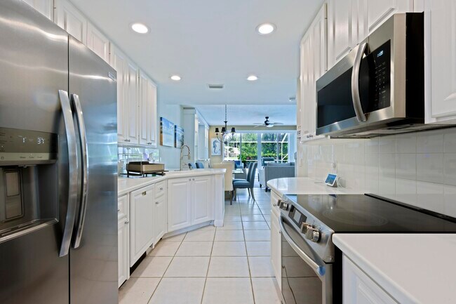 Building Photo - 435 Capistrano Dr