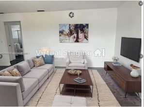 Building Photo - 1931 NE 168th St