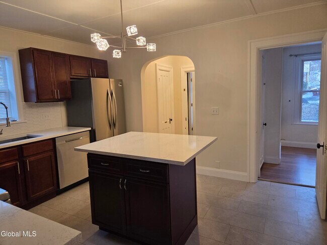 Building Photo - 669 Pawling Ave