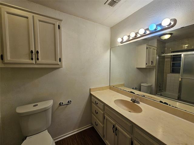 Building Photo - 2100 Redwood Pl
