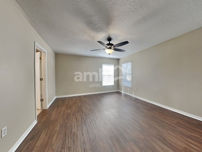 Building Photo - 7461 Hunters Greene Cir