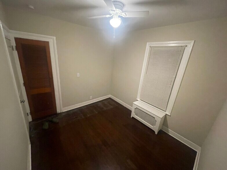 1st bedroom - 91 Wolcott St